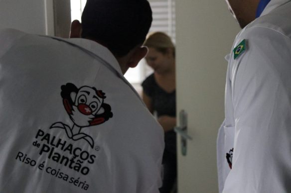 943547_596666297032815_201869078_n